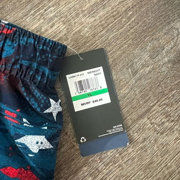 Under Armour Freedom Youth Swim Trunk- Size Youth Large - Picture 5 of 9